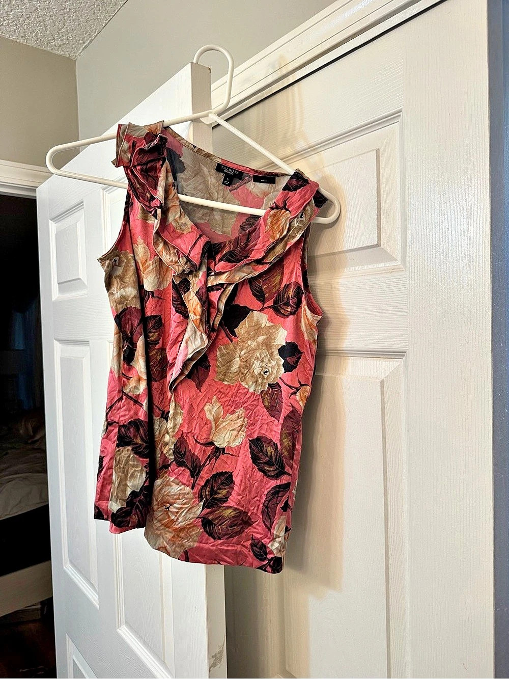 Talbots Floral Tank Top in Pink & Brown Size 2 Like New